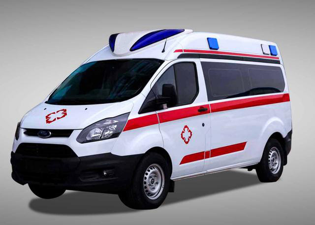 福特新全順V362汽油版監(jiān)護(hù)型救護(hù)車(chē)