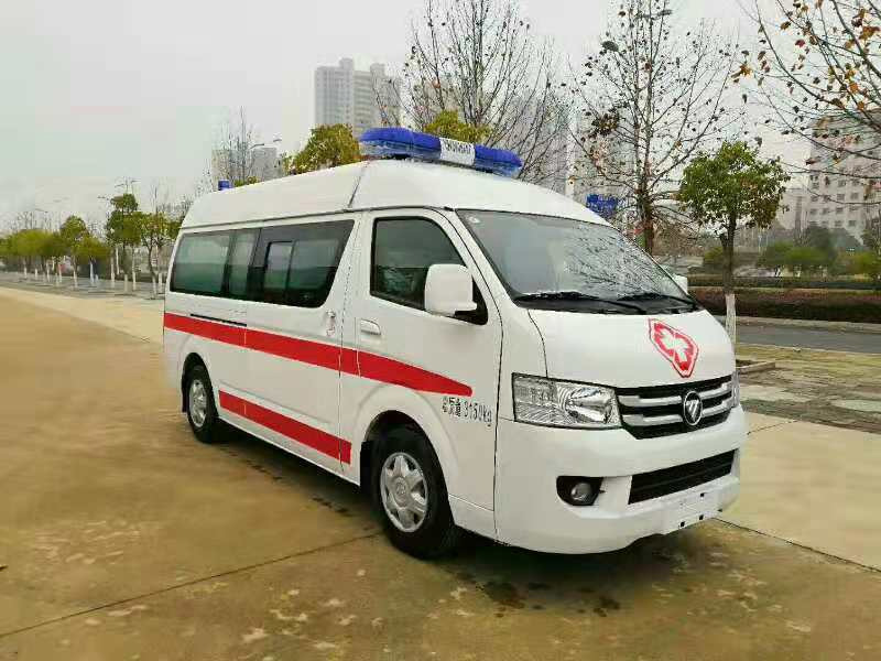 福田G7負(fù)壓轉(zhuǎn)運(yùn)型救護(hù)車(chē)