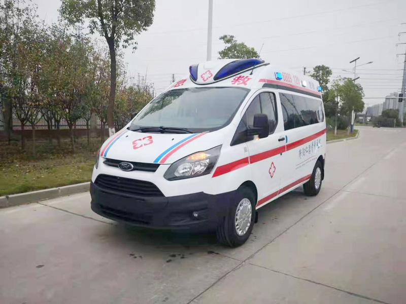 福特V362轉(zhuǎn)運(yùn)型救護(hù)車(chē)